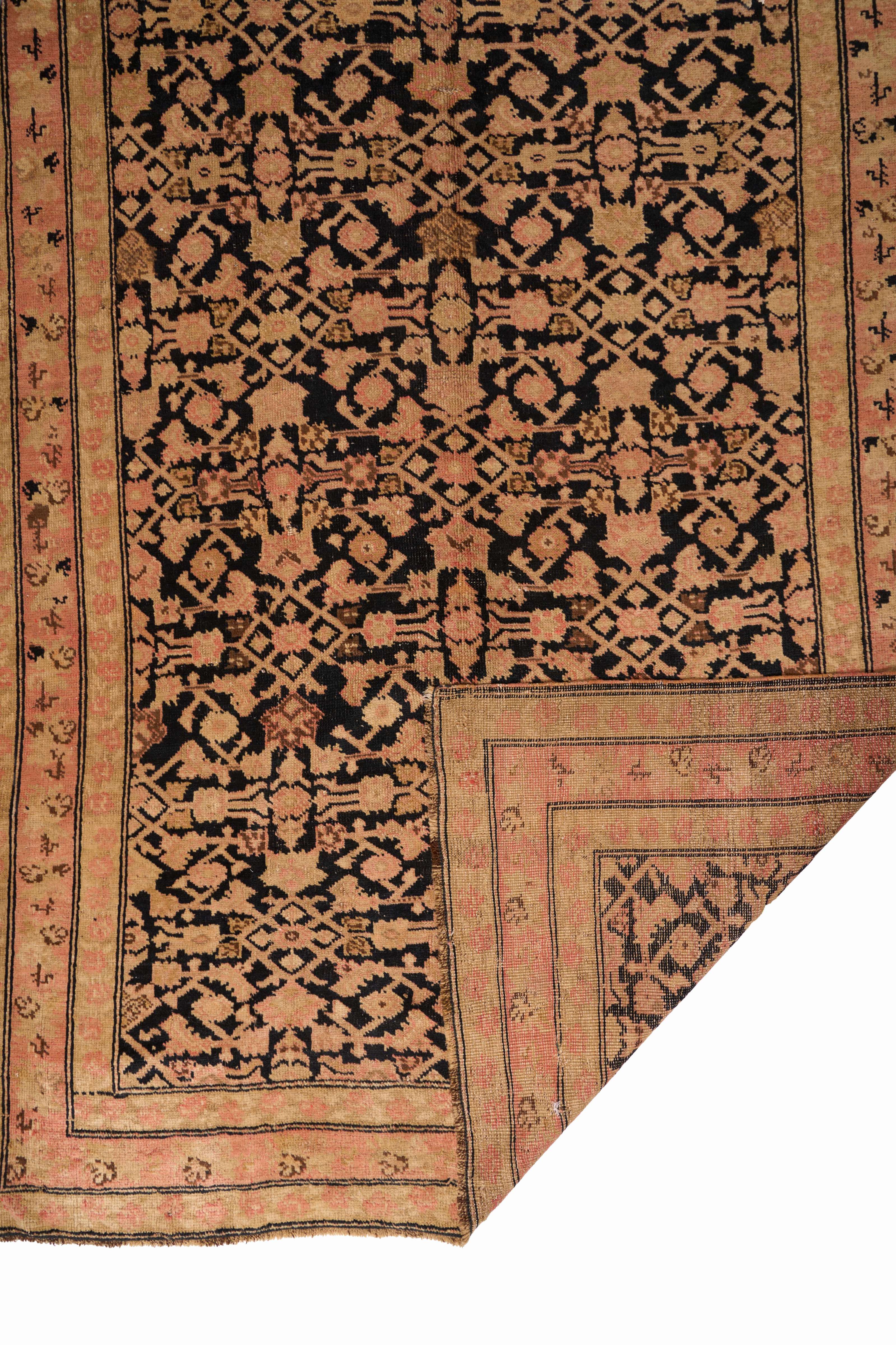 40102 Antique Karabagh