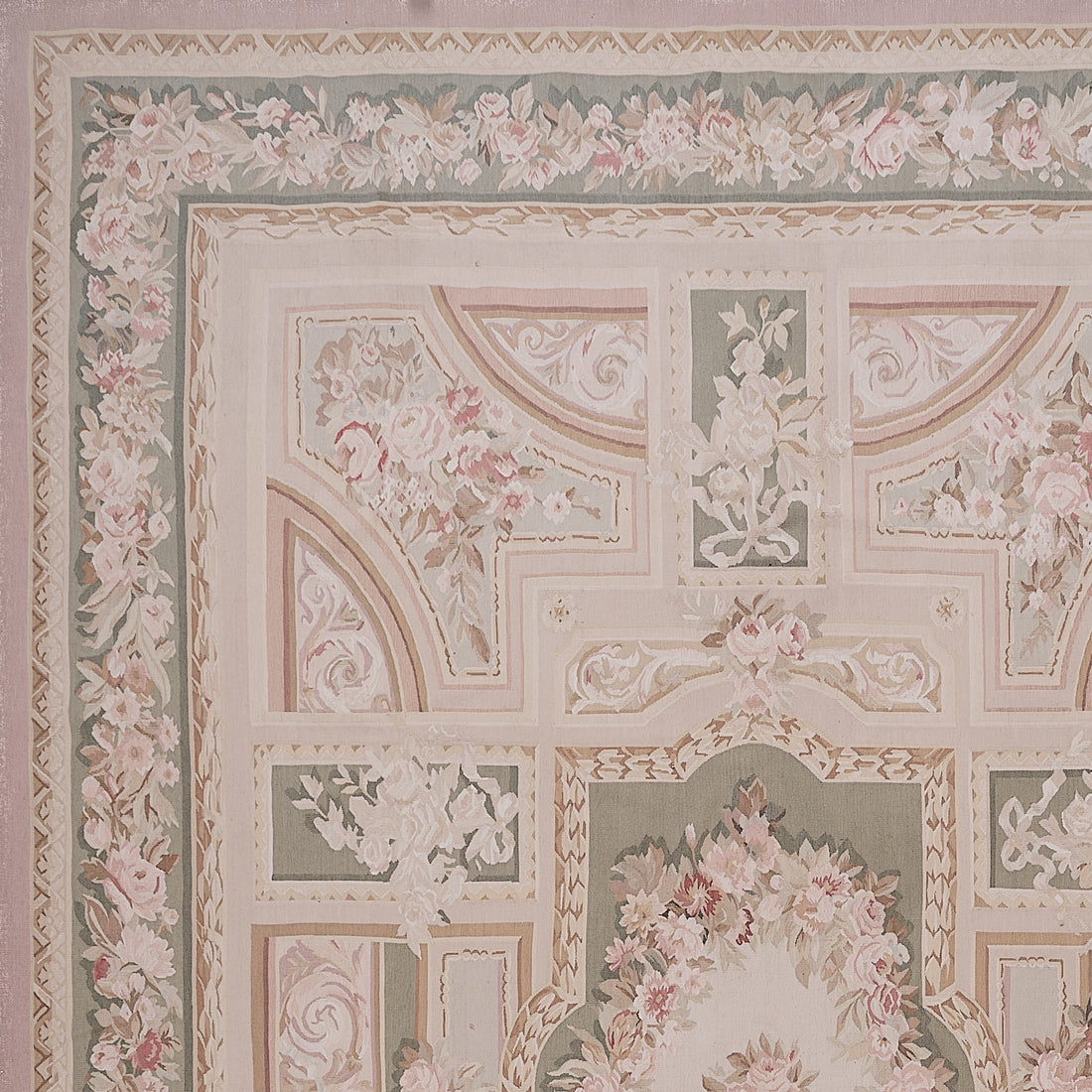 465 Antique 19th C Design Aubusson Rug