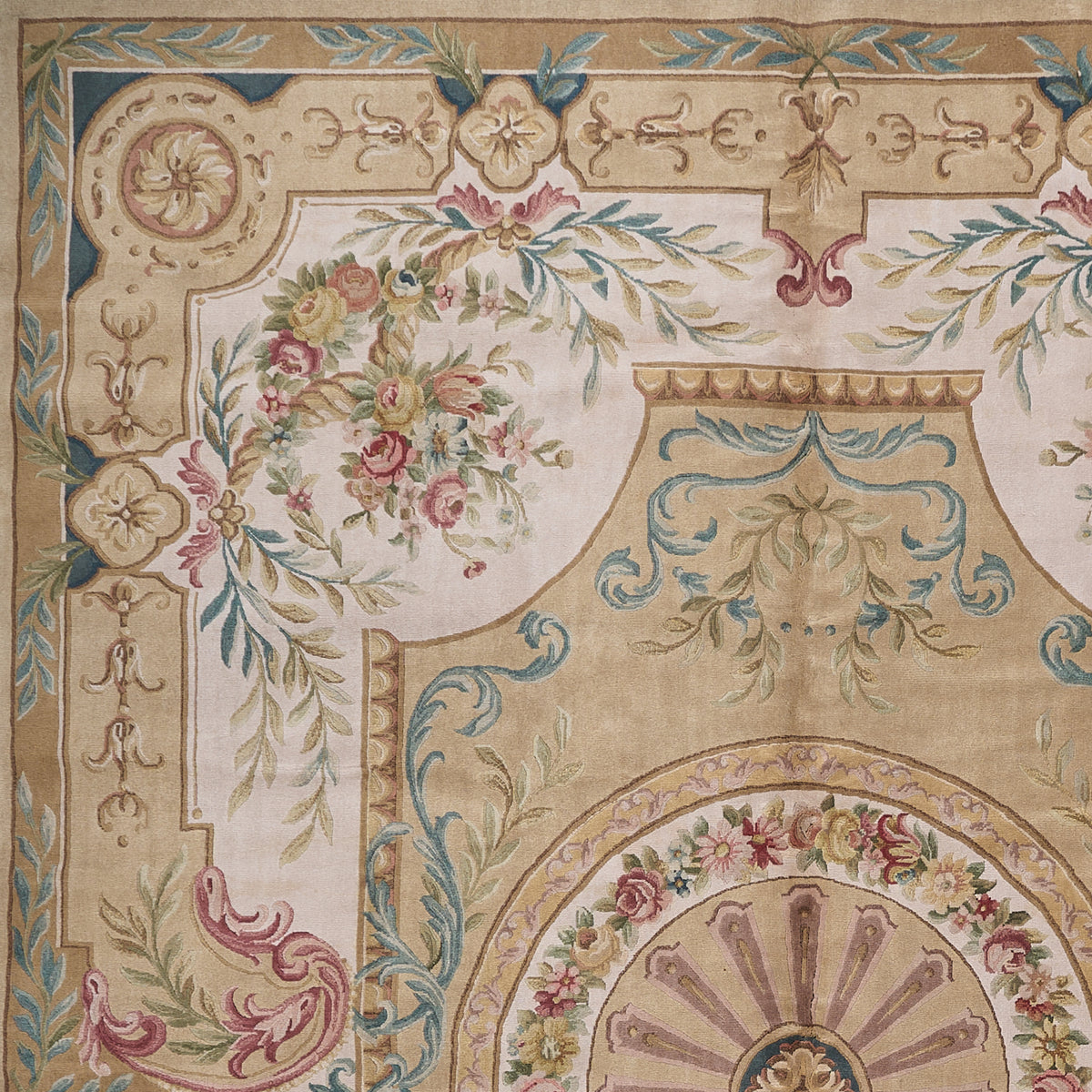 8015 Hand Knotted Savonnerie Carpet
