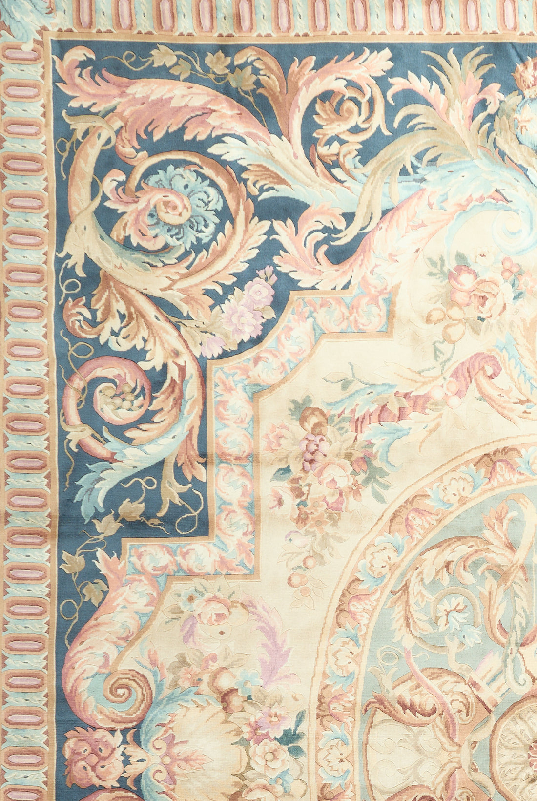 8042 Hand Knotted Savonnerie Carpet
