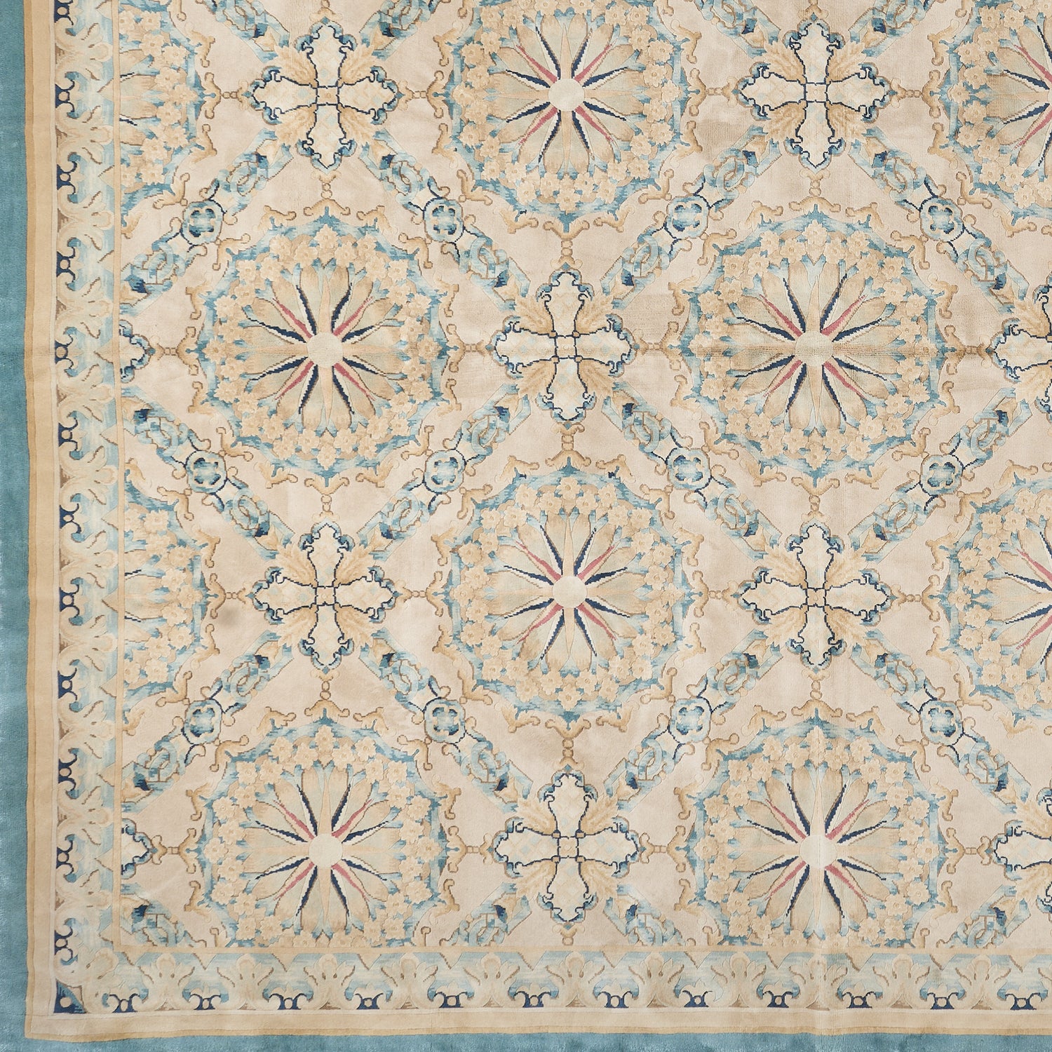 8077 Hand Knotted Savonnerie Carpet