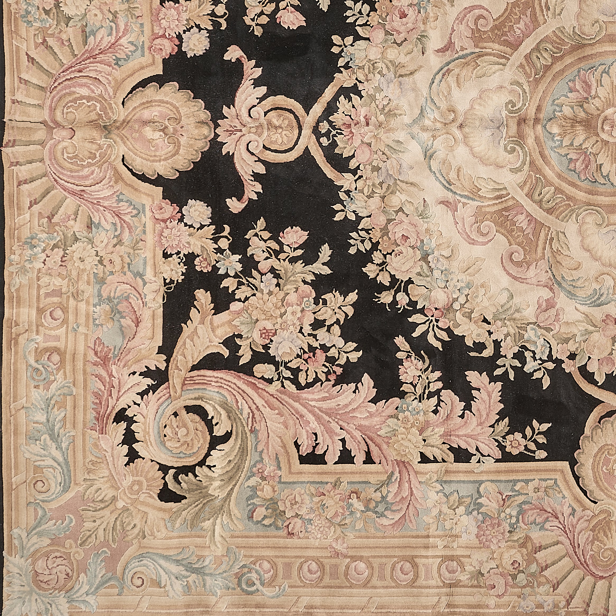 8078 Hand Knotted Savonnerie Carpet