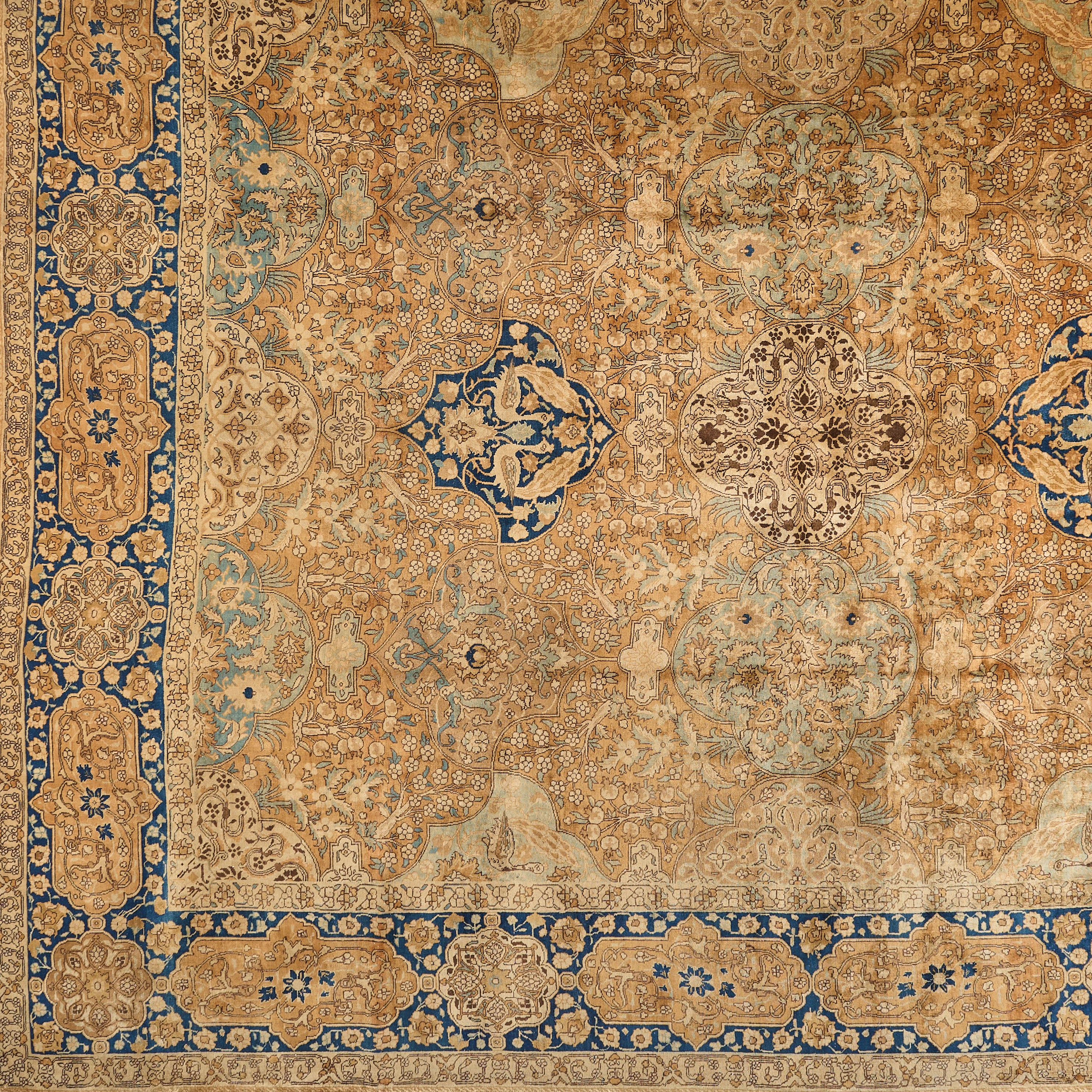 90009 Antique Persian Tabriz Carpet Circa 1900