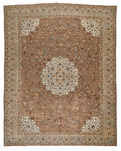 90011 Antique Persian Tabriz Carpet Circa 1920