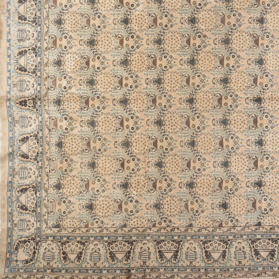 90049 Antique Persian Tabriz Circa 1920