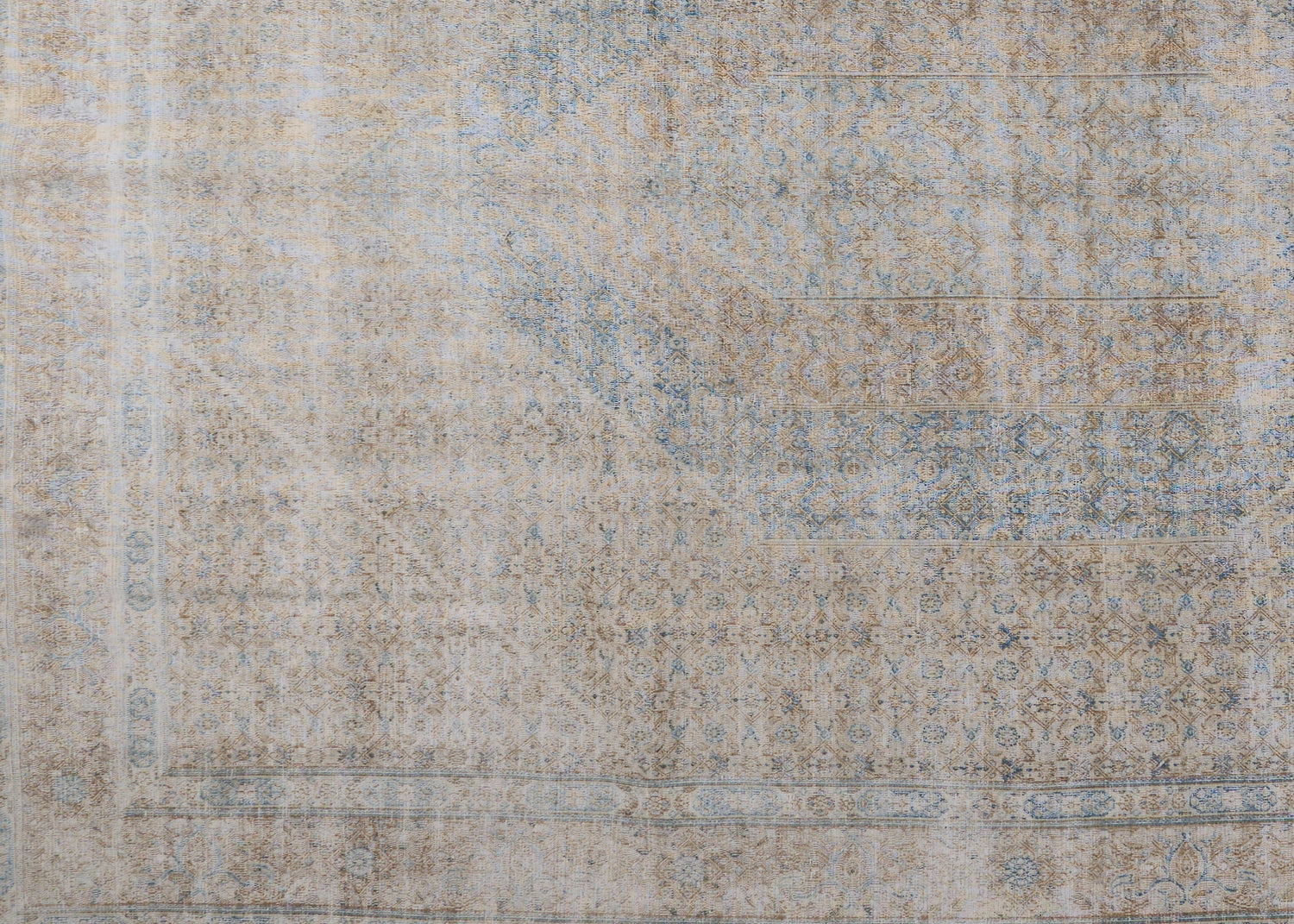 90067 Semi-Antique Persian Tabriz Circa 1950