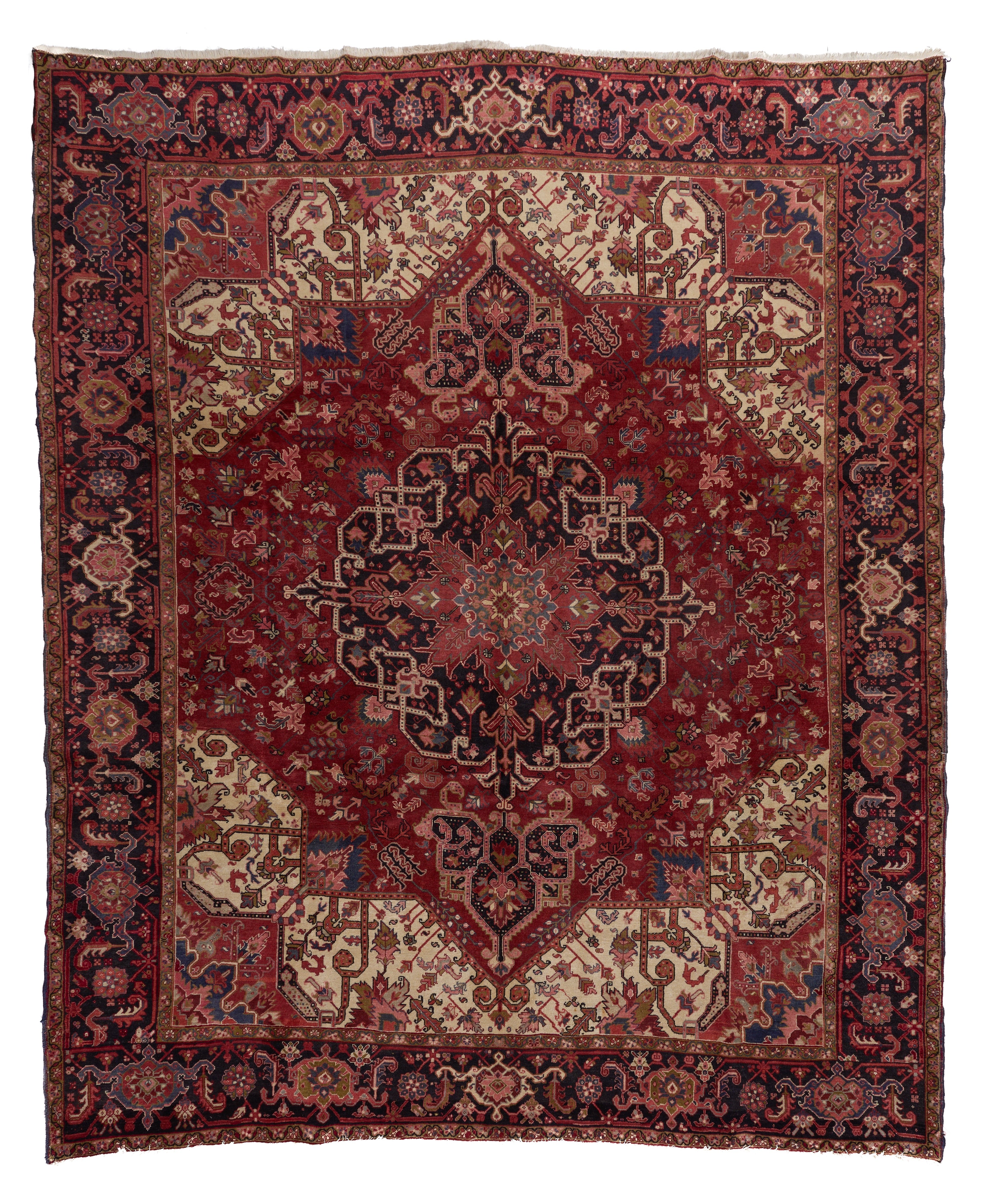 90081 Semi-Antiqie Persian Heriz circa 1960