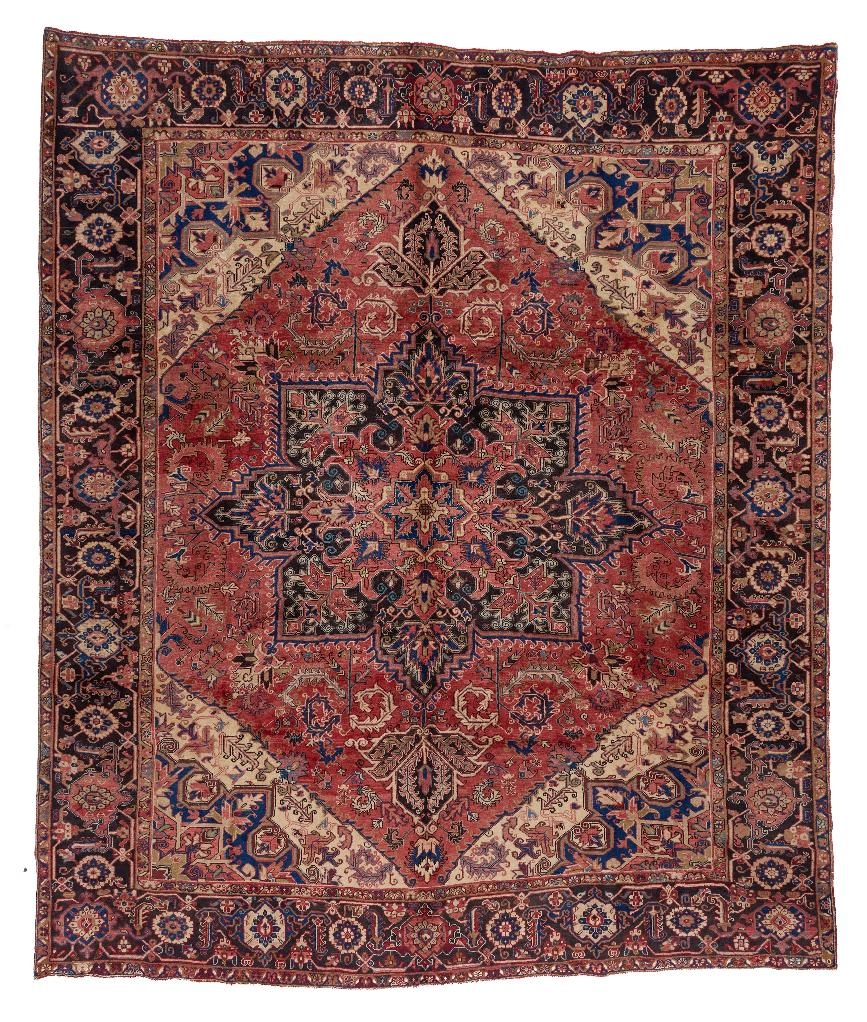 90083 Semi-Antiqie Persian Heriz circa 1960