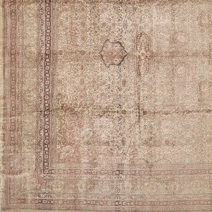 90144 Antique Persian Sivas